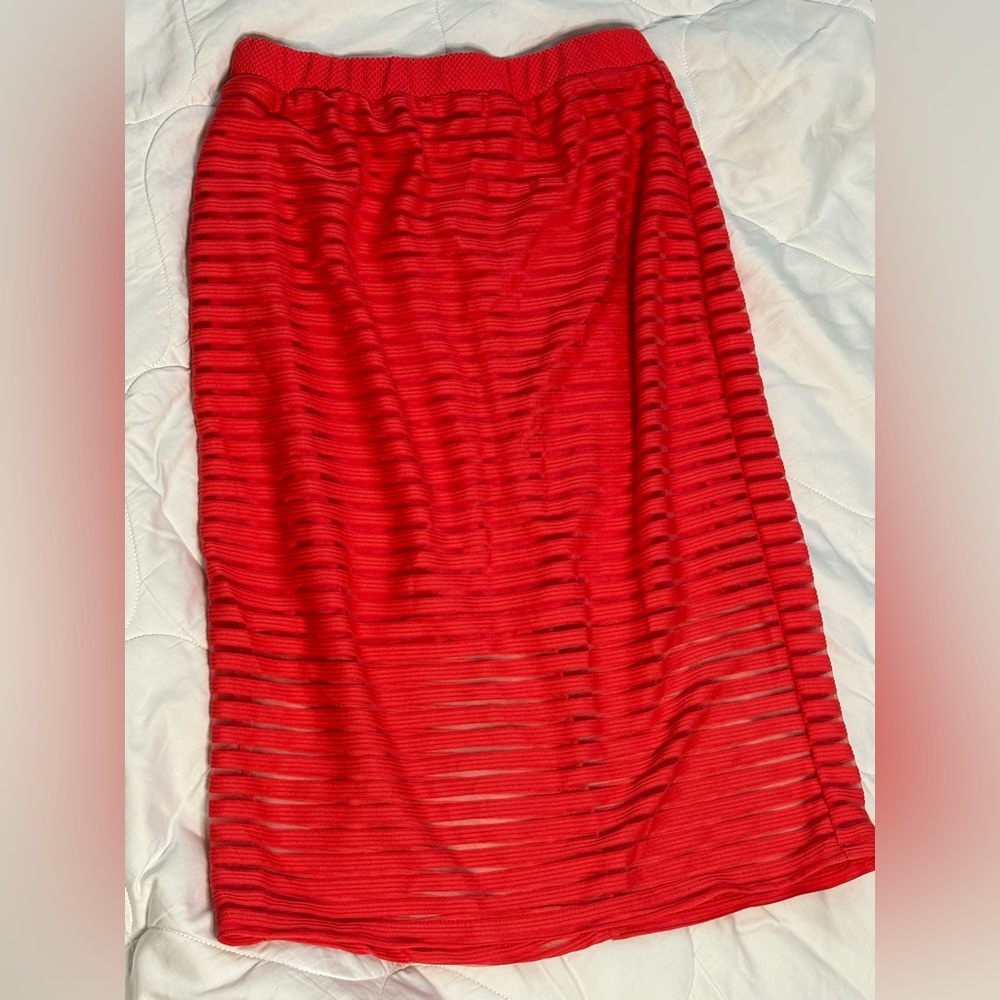 Medium orange mid length skirt